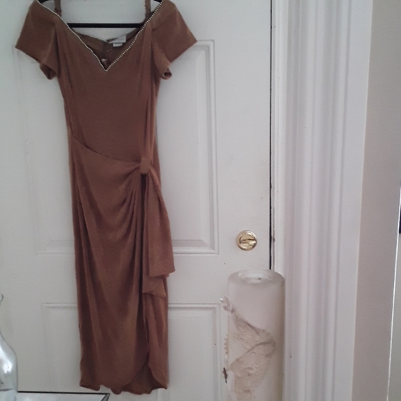 Betsy & Adam Dresses & Skirts - 💜❤Bronze Beautiful Dress❤💜